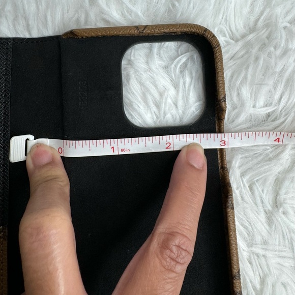 Phone Case Folio - Picture 12 of 13